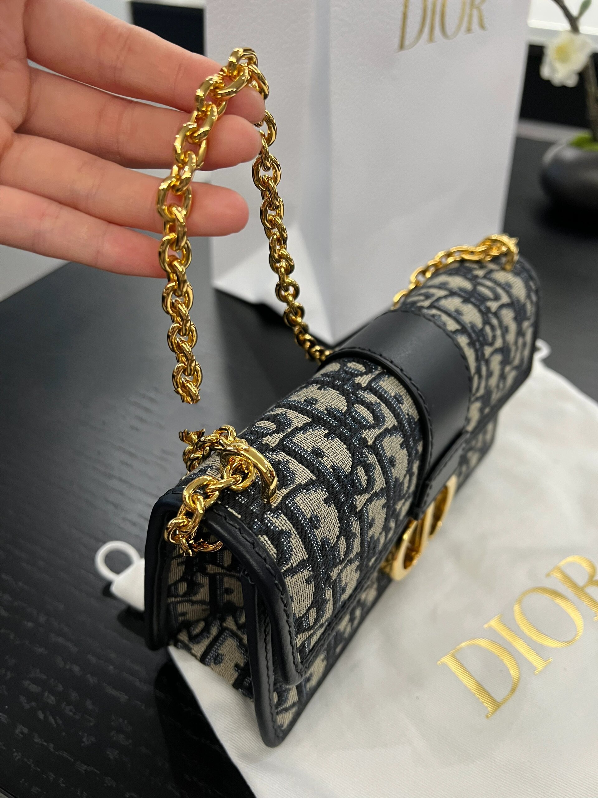 Pre-Owned Christian Dior 30 Montaigne Oblique Trotter Shoulder Bag Navy