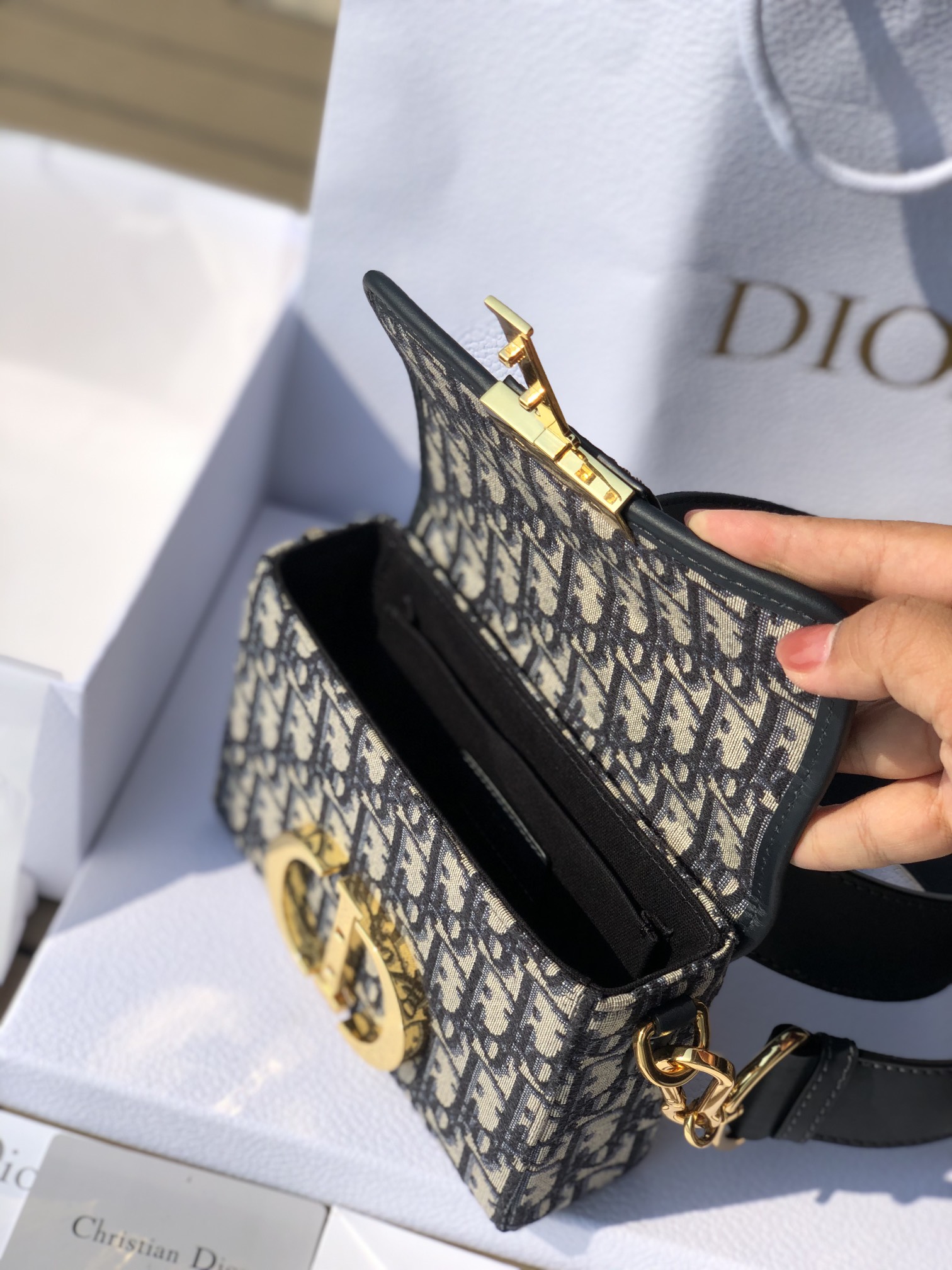 Pre-Owned Christian Dior 30 Montaigne Oblique Trotter Shoulder Bag Navy