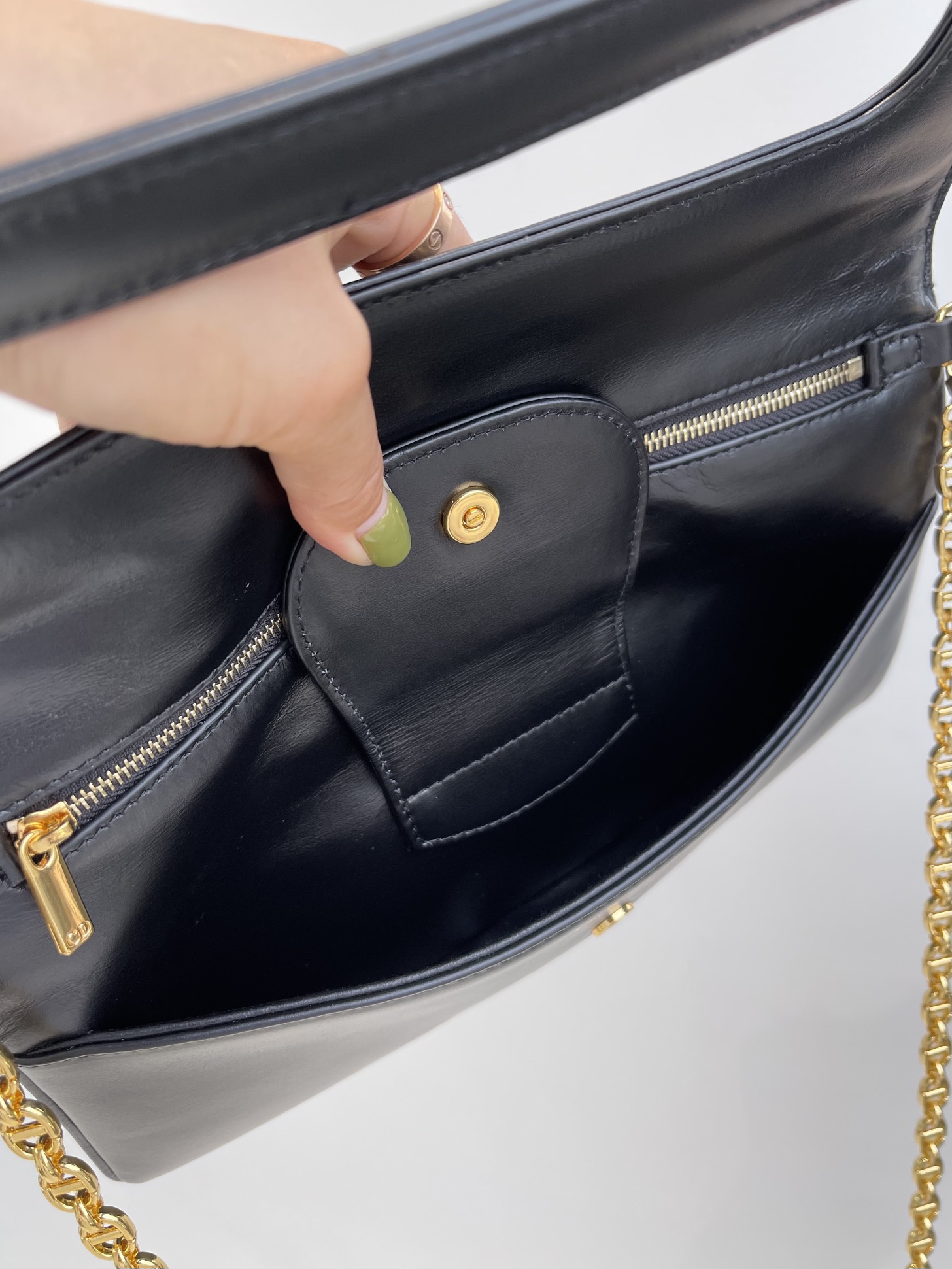 Pre-Owned Dior 2023 Medium CD Magnetic Flap Shoulder Bag in Black