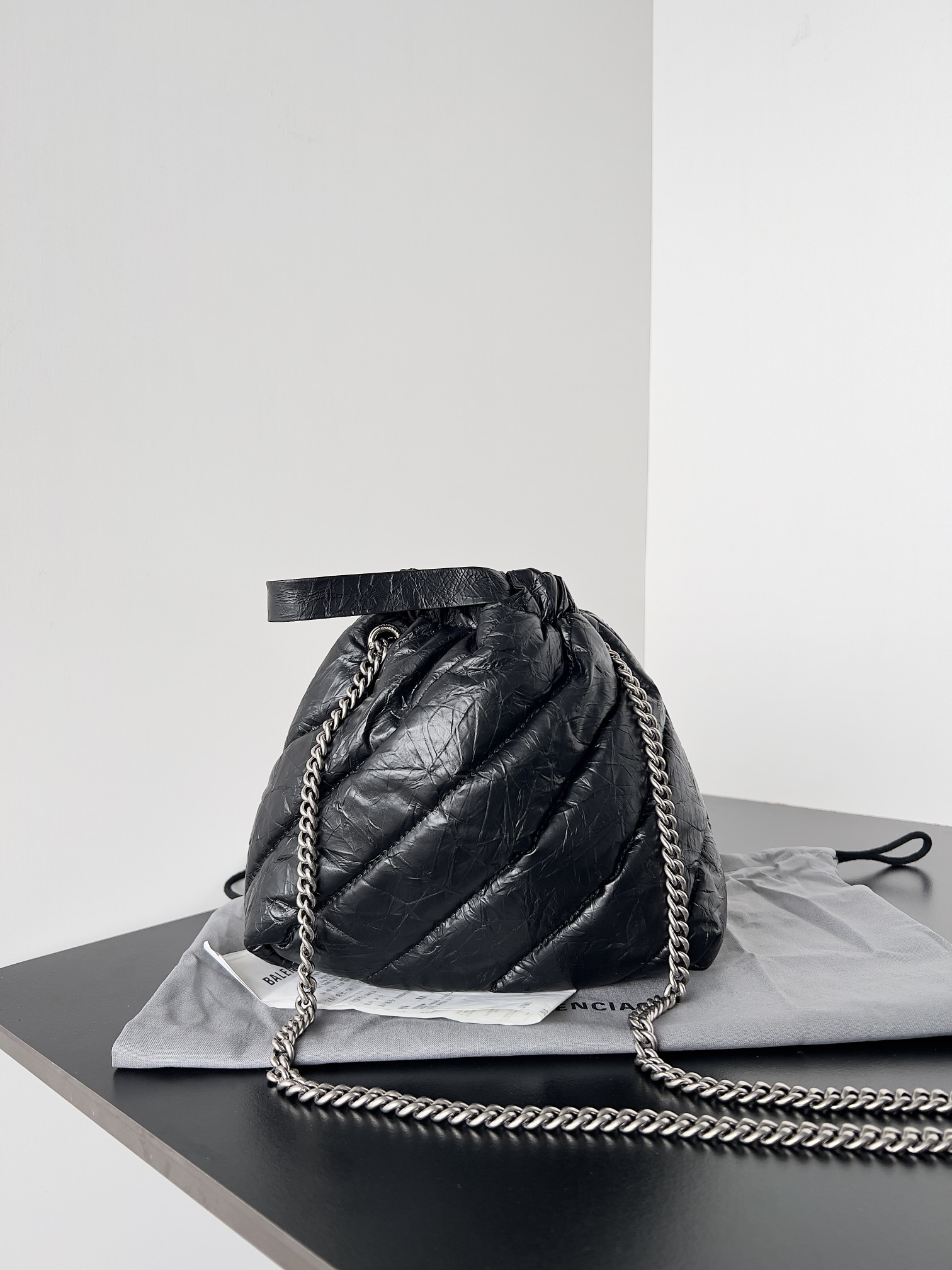 Pre-Owned Balenciaga Crush Quilted Drawstring Tote Bag - Black Wrinkled Leather with Silver Chain